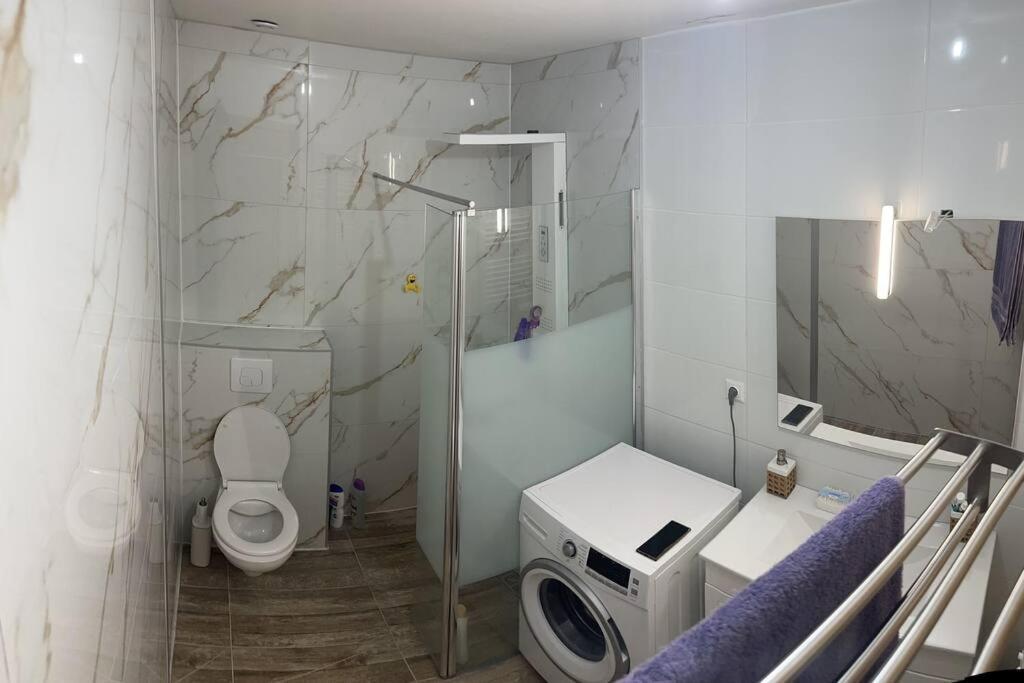 Appartement Prive Dans Villa Montauban Esterno foto